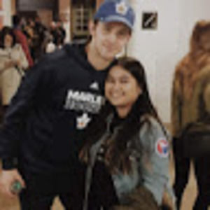 Meet your Posher, Krystelle